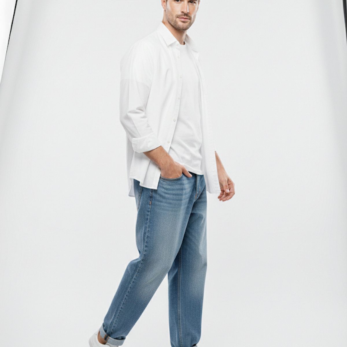 Джинсы мужские