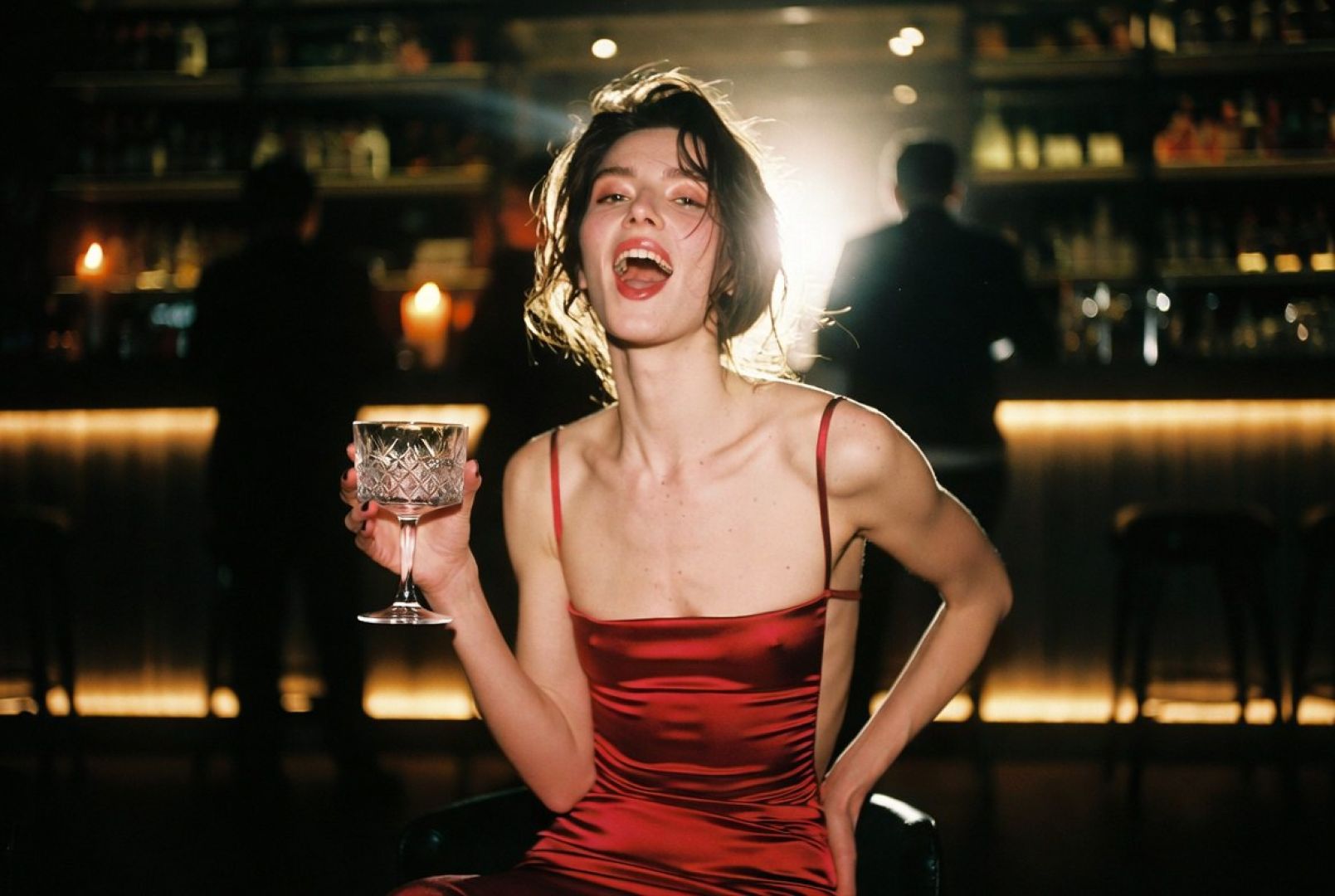 Платья и сарафаны женские